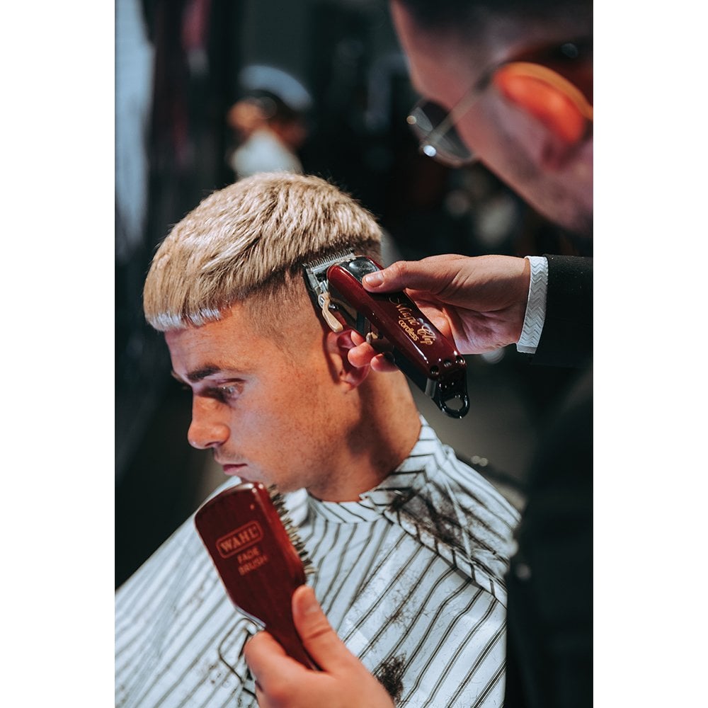 Wahl Professional Cordless Magic Clip Hair Clipper